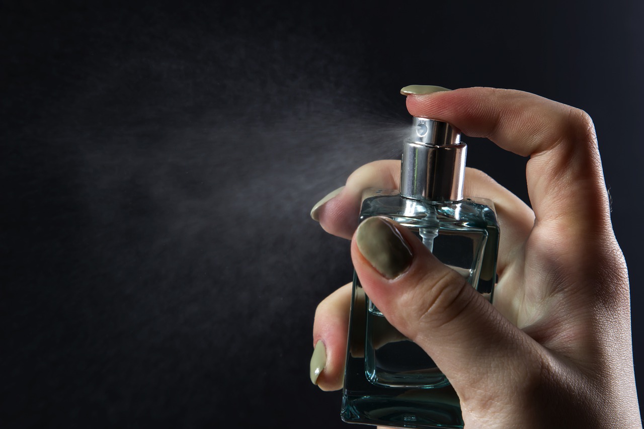VIDEO: Ako si vybrať parfum podľa oblečenia