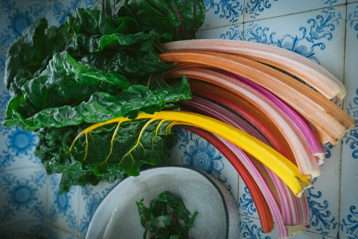 Mangold – farebná a zdravá zelenina do diétneho jedálnička
